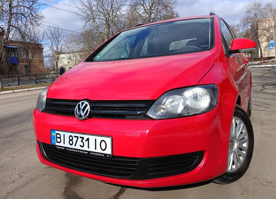 Volkswagen Golf+ 6 Гольф 2011 року 1.6 mpi Нефарбована Гарний стан