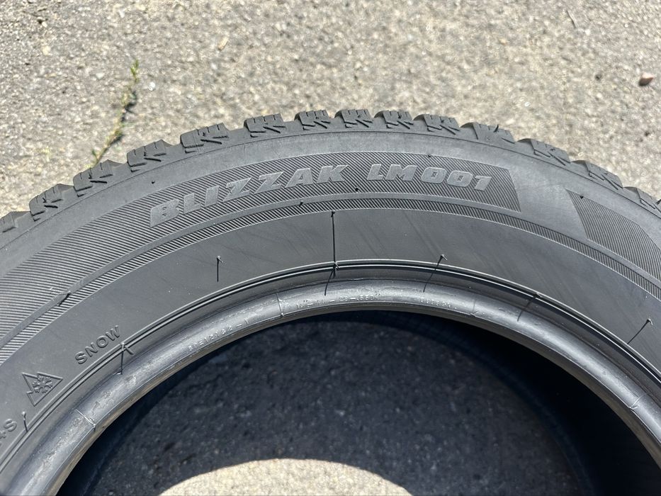 205/60 R16 Bridgestone Blizzak lm001 /4шт./зима/France/