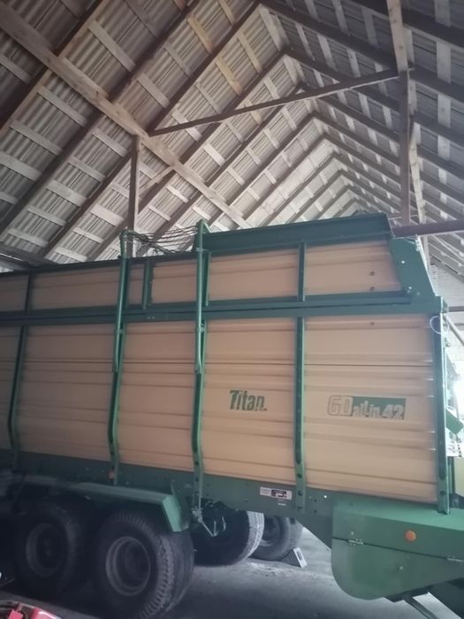 Przyczepa Krone titan 42 i Mengele rotant 745