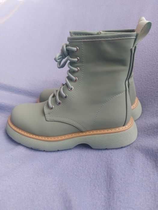 Botki workery jasnozielone