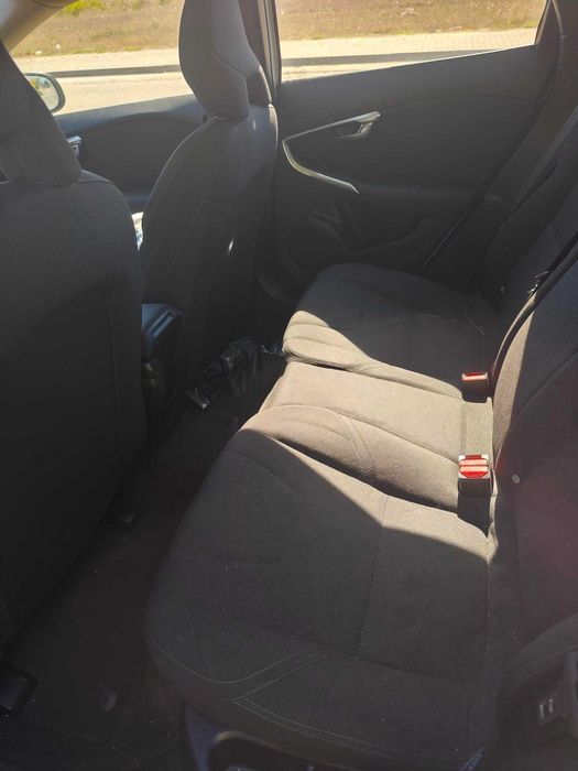 Carro Volvo V40 D2 2014