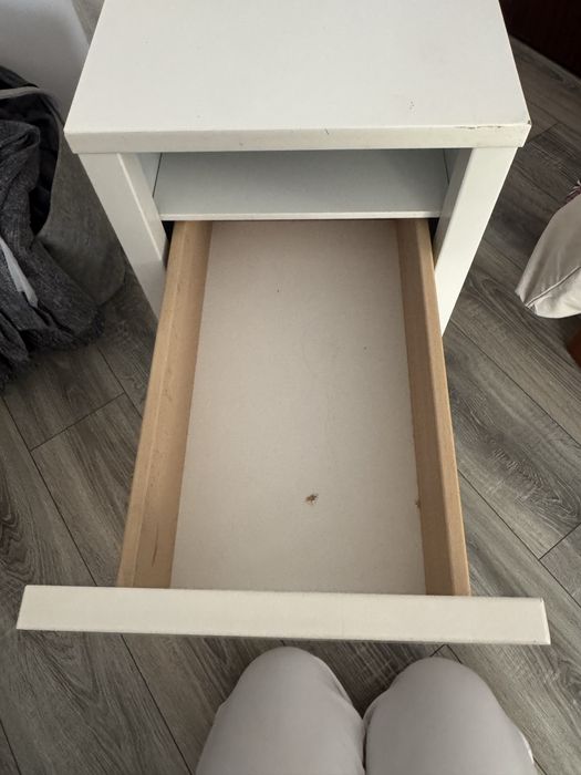 Mesa de cabeceira IKEA NORDLI
