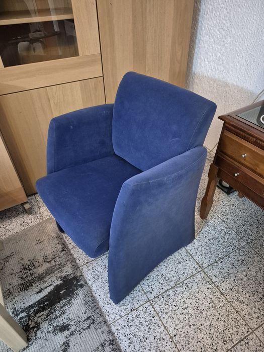 Senhorinha e banco de entrada