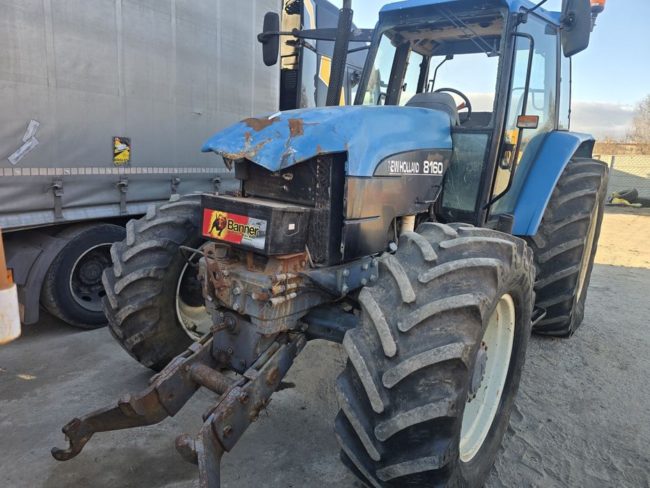 New holland 8160