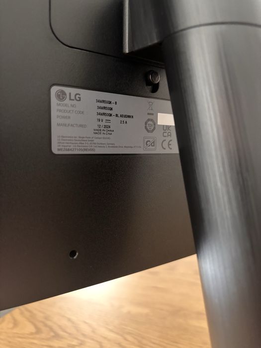 Monitor LG UltraWide Curvo 34” – 34WR50QK-B – WQHD