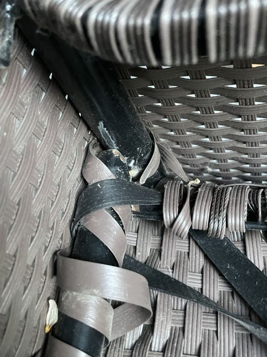 Крісла садові з ротангу