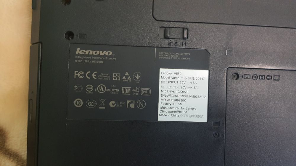 Ноутбук Lenovo V580