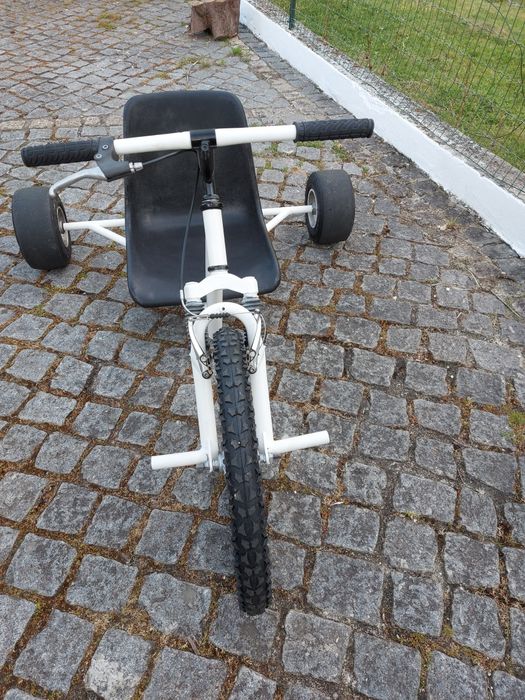 Trike drift-triciclo