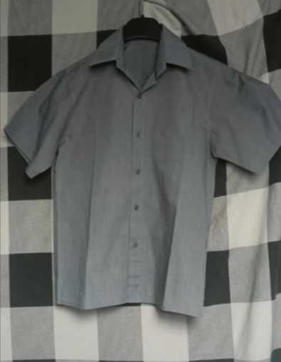 Szara koszula z krótkim rękawkiem