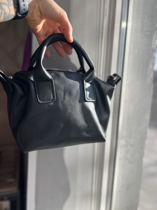 Розпродаж нових та б/у речей пишіть в лс , є більше