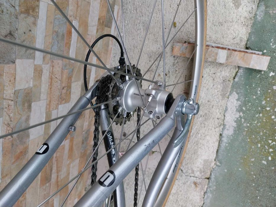 Bicicleta de estrada Sunn
