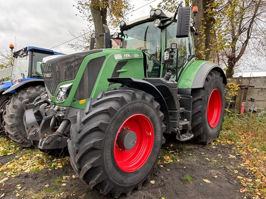 Fendt 824  Fendt 724 Vario 55km-h Profi Plus Novatel 720 Power Vario 625R Arion