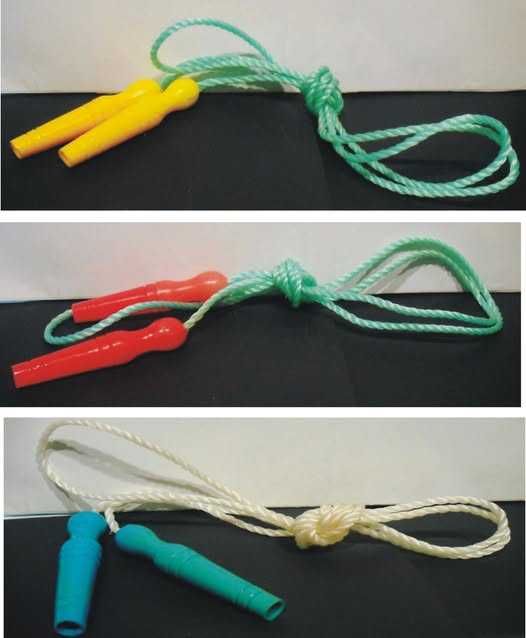 3 Cordas de saltar antigas - Fabrico Português - estado de novas-