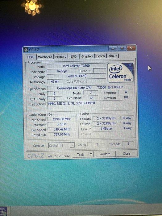 Ноутбук Samsung E352