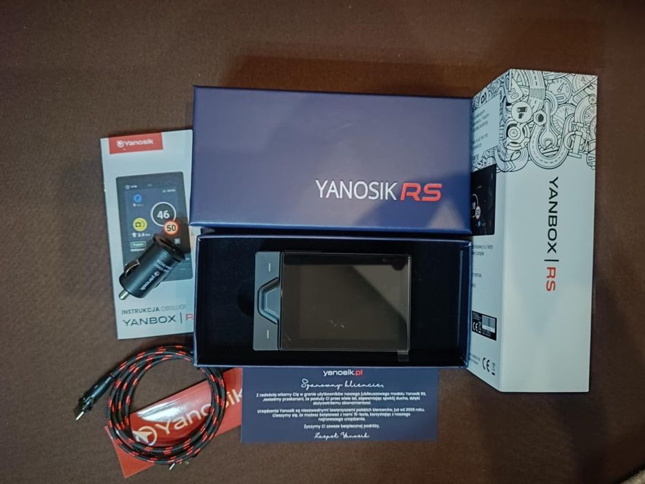 Yanosik RS  z dożywotnim abonamentem