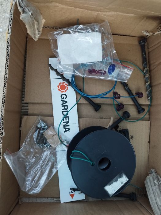 Robot Gardena Lr40i + daszek Gardena