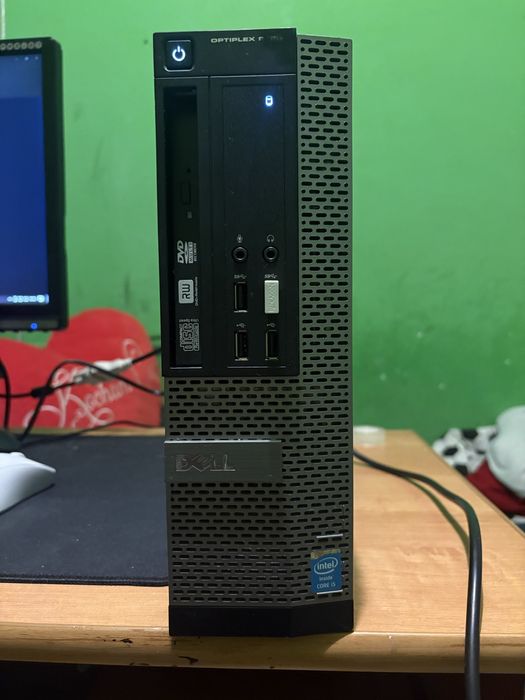 Komputer DELL Optiflex