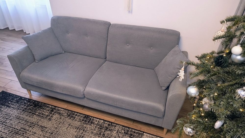 Sofa, kanapa - czysta, zadbana.