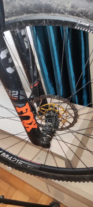 Rower MTB, carbon 29 na części