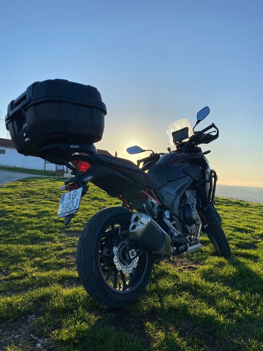 Honda CB500X 2021