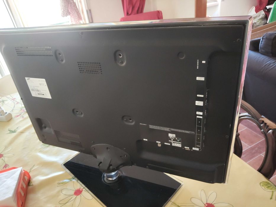 TV SAMSUNG Modelo ue32c5100qw