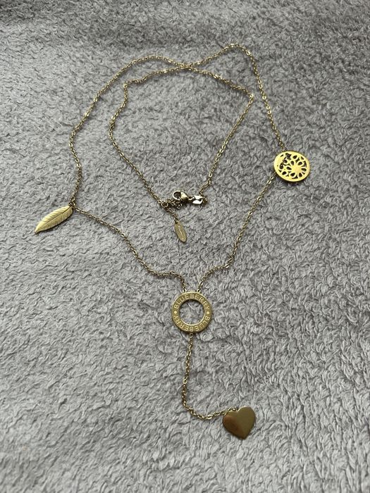 Długi łańcuszek z zawieszką serce