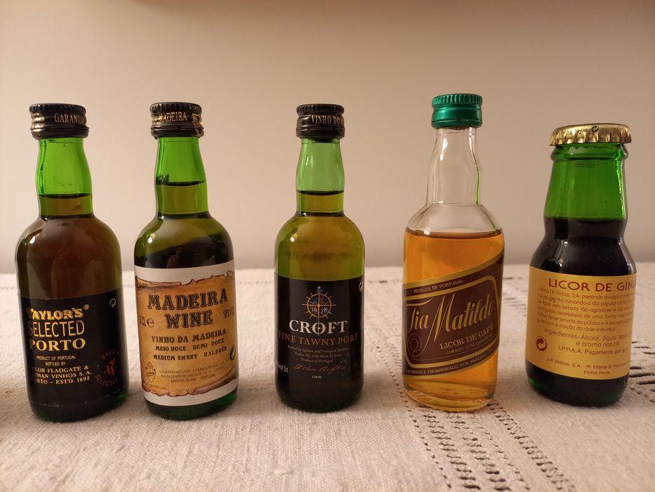 Garrafas miniatura cheias - coleção