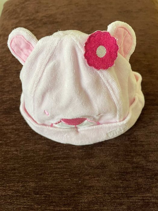 Czapeczka różowa , welurowa, rozm. 0-3 m-ce