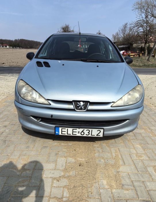 Peugeot 206  1.1