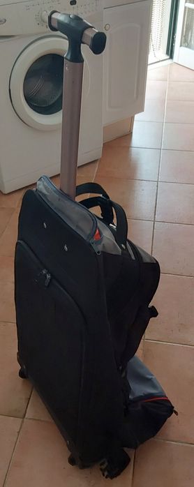 MOCHILA E MALA VIAGEM 2 EM 1. Casa,Viagens,Mudanças, Campismo,Quarto.