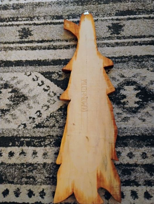 Drewniany krasnal na ścianę