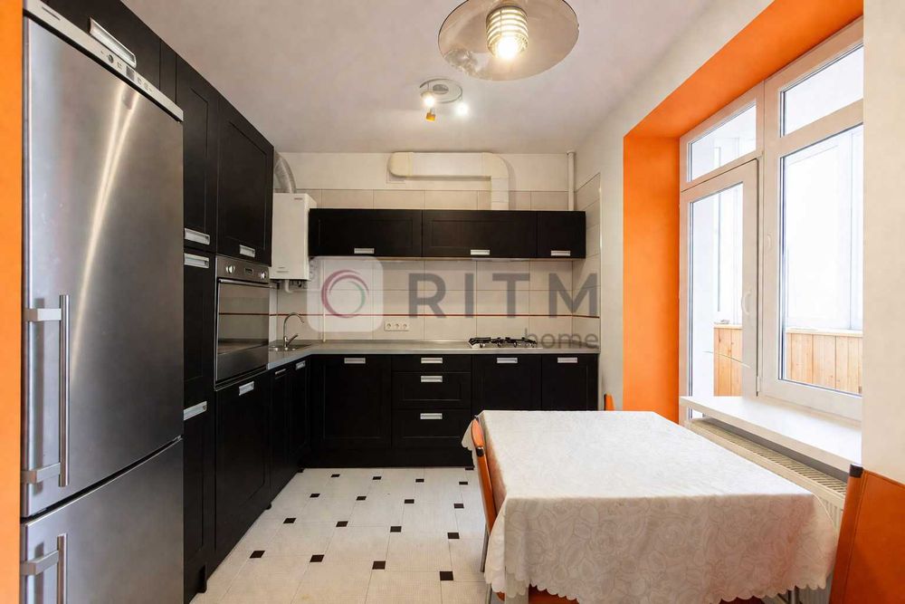 Продаж 3 кім. квартира з ремонтом Личаківський район.
