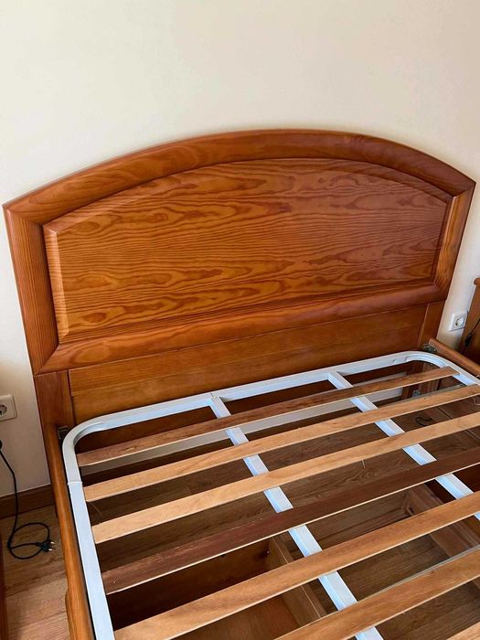 Cama casal com colchão