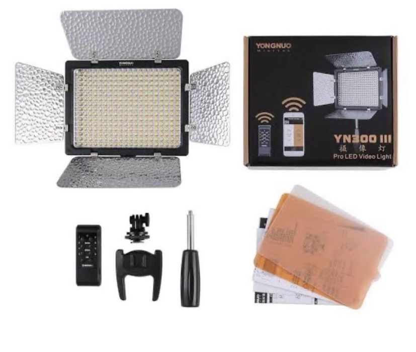 Відеосвітло YN-300III Yongnuo 3200-5500K блок живлення в комплекті