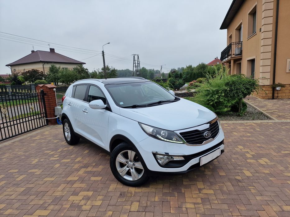 1.7Crdi*116Km*Bezwypadkowa*Ledy*Relingi*Kamera*Panorama*Serwisowana*