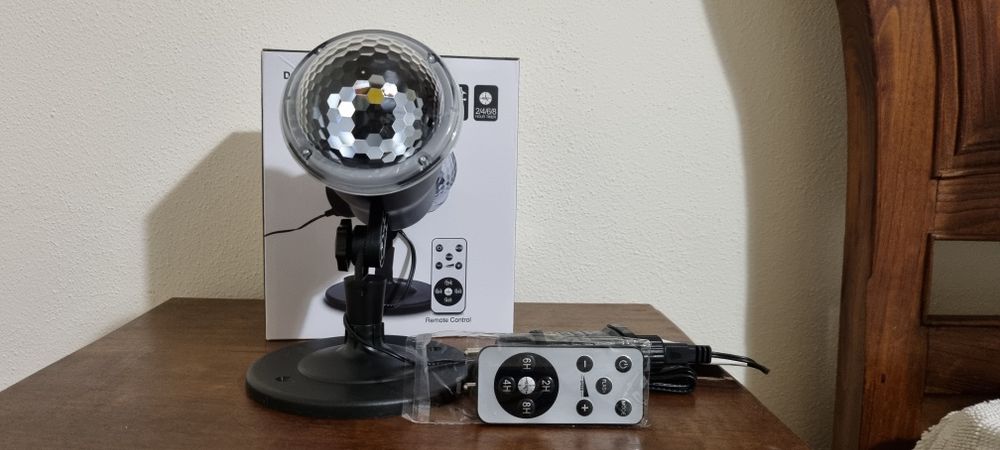 Projetor de luz em forma de flocos de neve