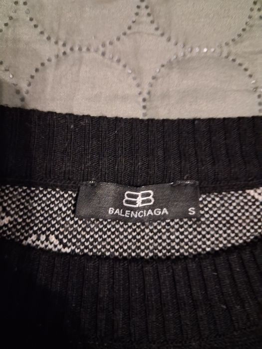 Свитер удлинённый  Balenciaga