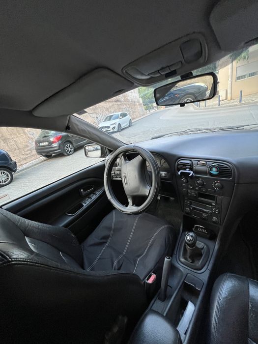 Volvo V40 1.9 Diesel – 2002 | Inspeção OK | Revisões em dia
