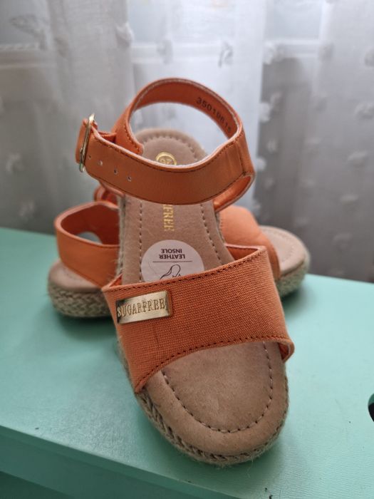 Sandały sandałki sugarfree 26 nowe