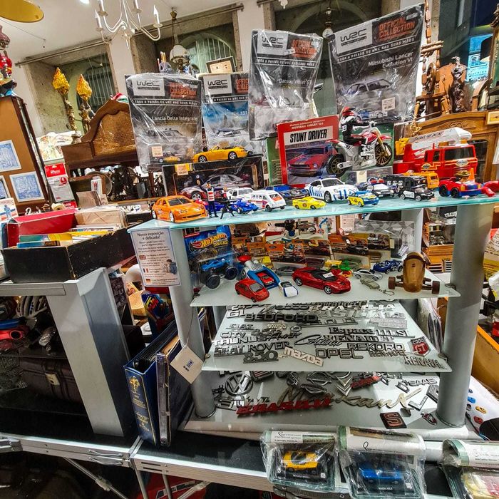 Hot Wheels Monster Trucks – 1970 Dodge Charger R/T (Novo e Selado)