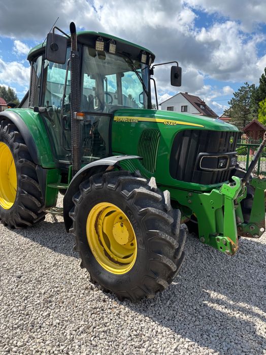 Ciągnik rolniczy John Deere 6320