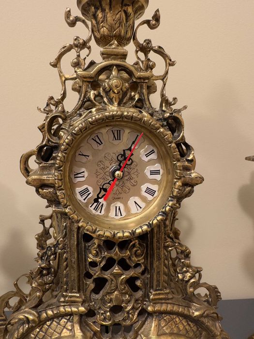 Бронзовий вінтажний годинник камінний з канделябрами часы каминные