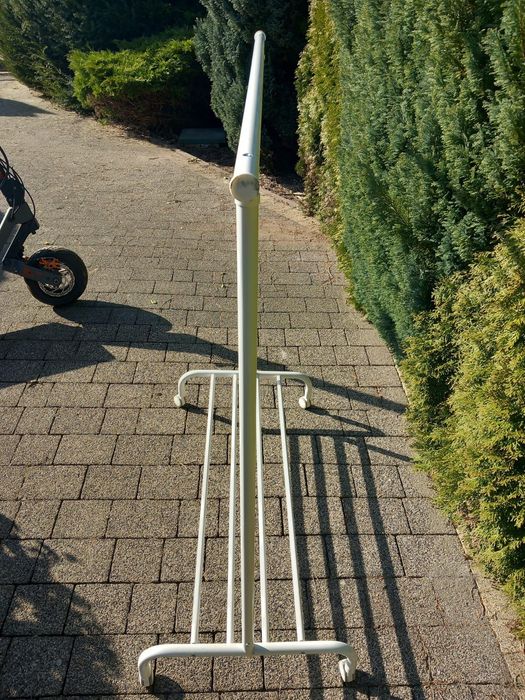 Wieszak do garderoby