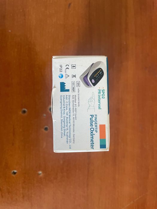 Pulsoksymetr napalcowy OLED C101A3