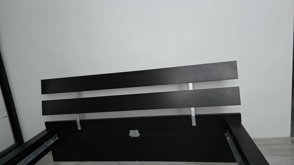 Łóżko do sypialni 160x200