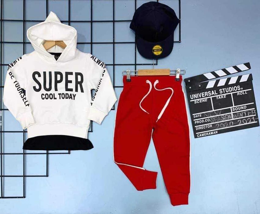 komplet chłopięcy, r. 98/104