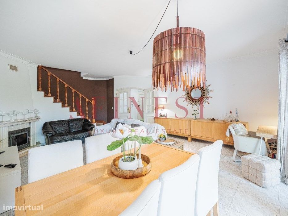 Apartamento T4 Duplex Na Quinta Barão
