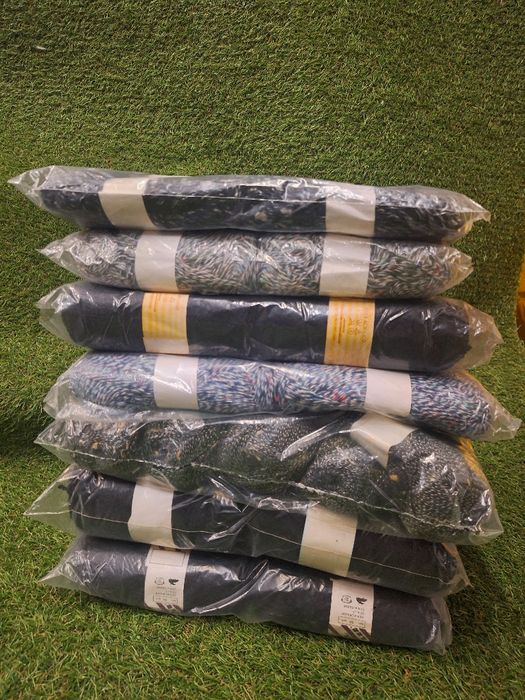 Novelo de Acrílicos/ lã- linhas para tricotar