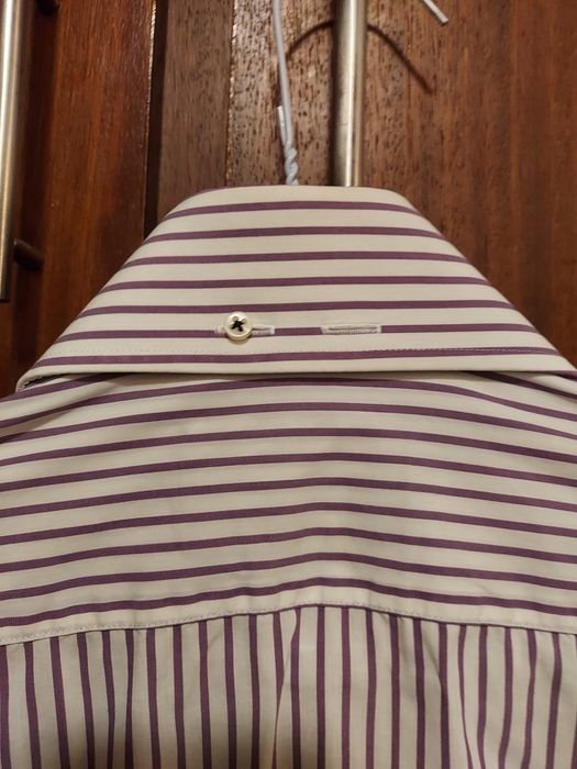 Camisa feminina da Sacoor riscas Lilás e branca