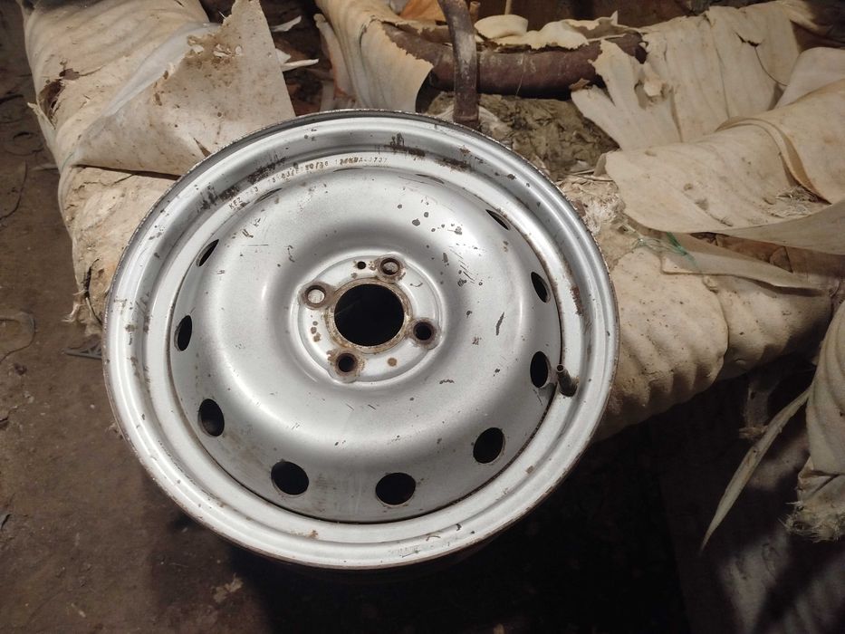 Продам диск Рено R 15 4/100